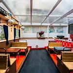 Hostal Escala Luna