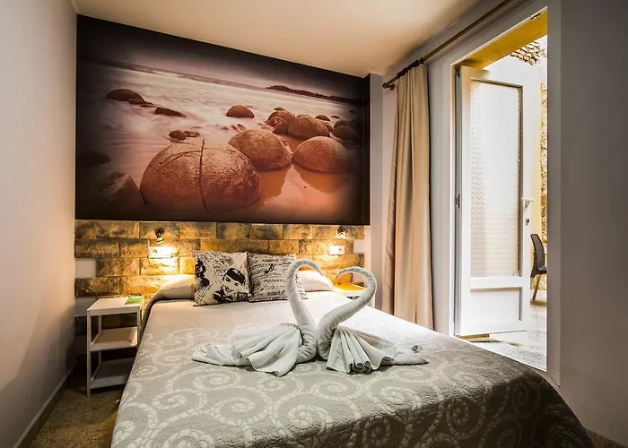 Hostal Escala Luna